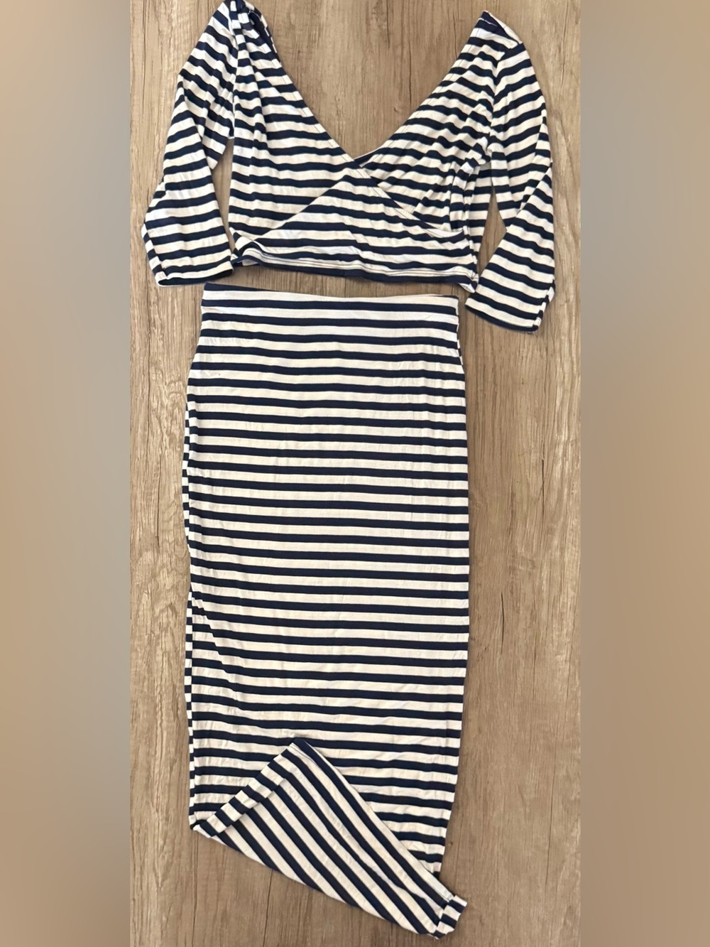 Jluxlabel BLVD Striped Skirt Set